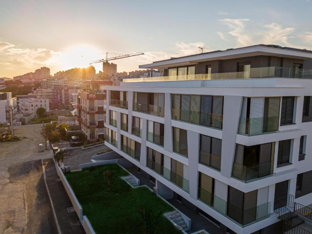 Ledeno More Luxury Apartments スプリト エクステリア 写真