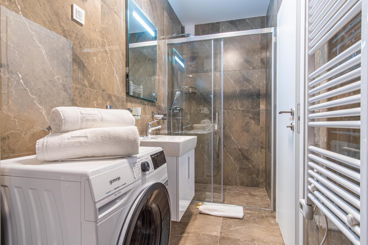 Ledeno More Luxury Apartments スプリト エクステリア 写真
